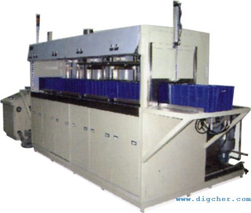 通過(guò)式塑料箱噴淋清洗機(jī)